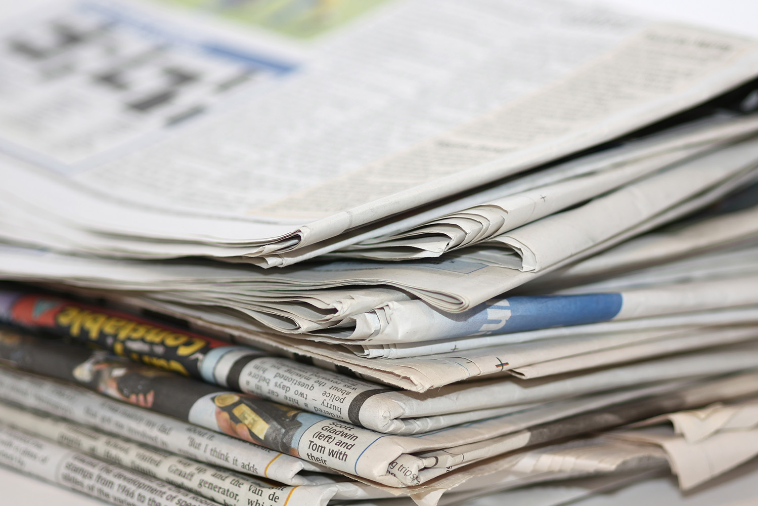 A producão de papel de jornal